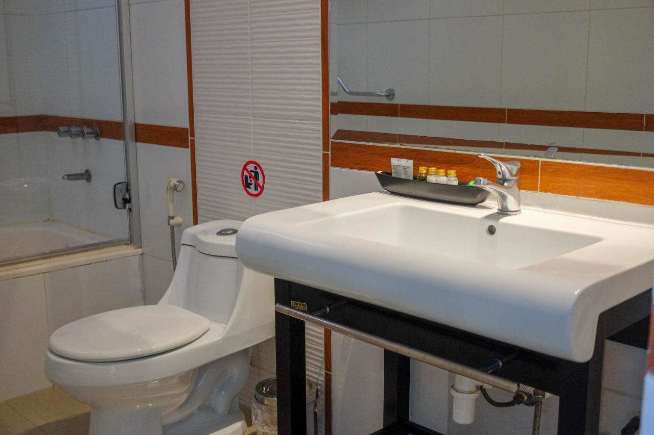 Hotel Senses Equipetrol Санта Крус де ла Сиера Екстериор снимка